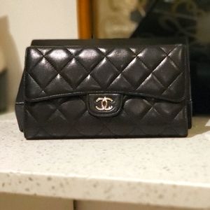 **SOLD**100% Authentic Chanel ClassicLambskin Flap